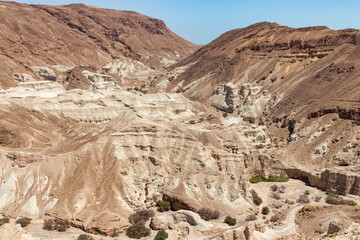 the incredible beauty of the Judean desert