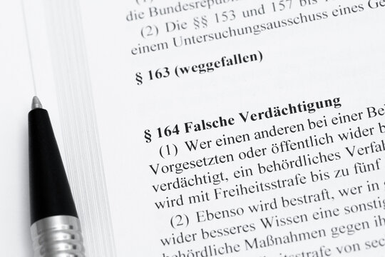 「Falsche」の写真素材 1,318件の無料イラスト画像 Adobe Stock