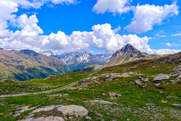 Die Bernina-Alpen am Berninapass, Graubünden, Schweiz
