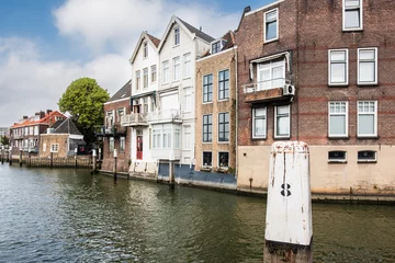 Foto auf Leinwand Gracht in Dordrecht, Niederlande © Robert Poorten