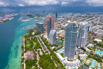 Fototapeta na wymiar Miami. Miami Beach Florida. Panorama of South Miami Beach FL. Atlantic Ocean. Beautiful seascape. Turquoise color of sea water. Summer vacation in Florida. Aerial view on Hotels and Resorts on Island