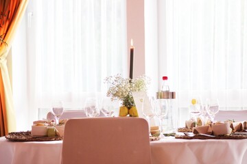 Dekoration mit Zitronen