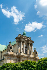 Fototapeta na wymiar Exterior shot of the Carmelite Church in Warsaw, Poland