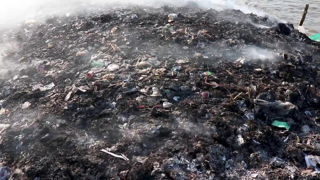 air pollution from burning trash