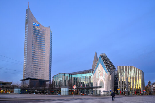 Leipzig, Germany: 31. October 2021:The so called Augustusplatz shows the University of Leipzig with the Paulinum and the MDR Kubus.