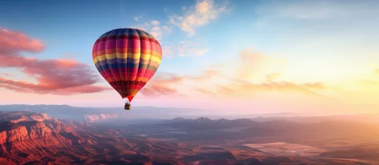 Schilderijen op glas Hot air balloon rides take place in the sky. © HN Works
