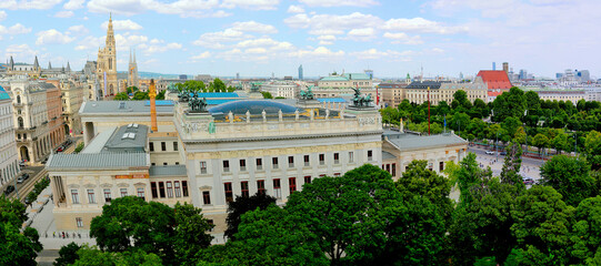 Neues Parlament Wien mit Luppel, Panorama Ringstrasse, Österreich - obrazy, fototapety, plakaty