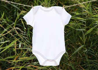 onesie - bodysuit mockup
