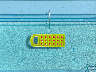 Floating bed in a pool