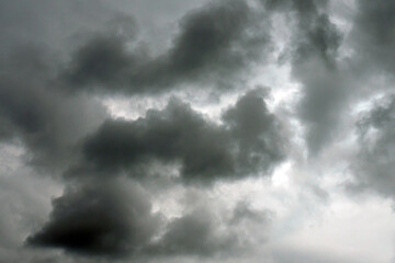 Obraz premium Dramatic storm clouds before a thunder-storm