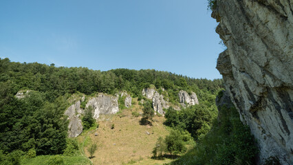 dolina kobylańska skały