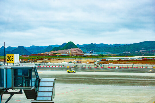 Nanming District, Guiyang City - Guiyang Longdongbao International Airport