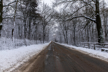 Obraz premium Snow in the Cotswolds, England