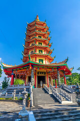 Obraz premium Vihara Buddhagaya Watugong, Pagoda Avalokitesvara, Semarang, Indonesia