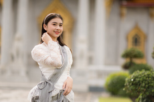 Portrait of a beautiful thai woman