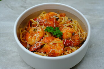 Shrimp Spaghetti with Tomato Sauce