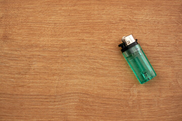 green plastic lighter