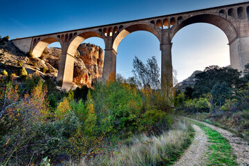 Viaducto en el cañón del rio Riaza