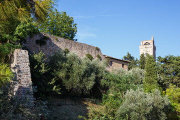 Fototapeta na wymiar landscapes of Italy. medieval San Gimignano - Tuscany