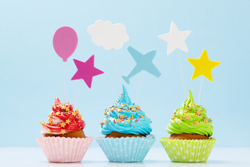 Colorful cream cupcakes