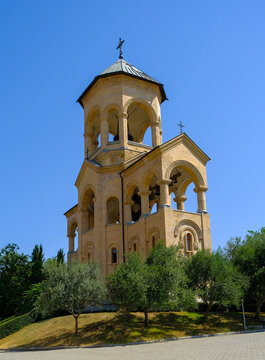 The Holy Trinity Cathedral of Tbilisi: A Stunning Example of Georgian Orthodox Church Architecture, Divine Splendor 