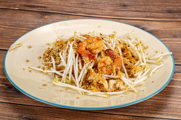 Pad thai - noodle with shrimps