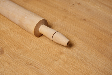 a wooden rolling pin