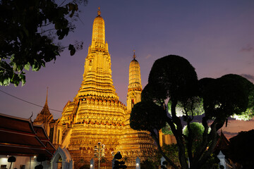 Wat Arun the temple of dawn - 632537749