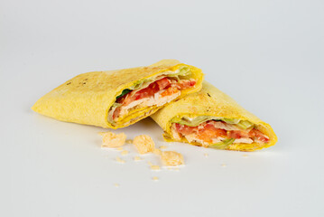 Lavash with cucumbers and tomatoes is ready. And you can make a lot of interesting things from a simple lavash, because there are so many different fillings.