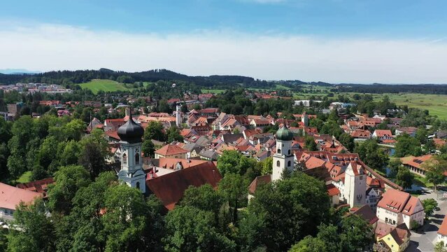 Aerial view, drone video of Isny im Allgaeu with a view of the castle and the historic old town. Isny im Allgaeu, Ravensburg, Tuebingen, Baden-Wuerttemberg, Germany, Europe