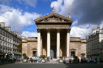 Obraz premium Church of Notre-Dame-de-Lorette in Paris