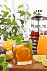 Mango iced tea with lime and mint has the perfect ratio of juice, tea and mint, sweetened with honey and so fresh and delicious. Prepare this summer refreshing organic soft drink.