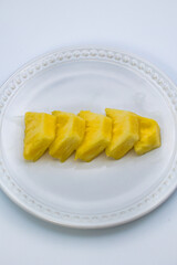 ホワイトバックの美味しそうなパイナップル