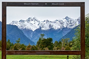 Fotobehang Aoraki/Mount Cook New Zealand. Lake Matheson Walk. South island. Aoraki Mount Cook and Mount Tasman