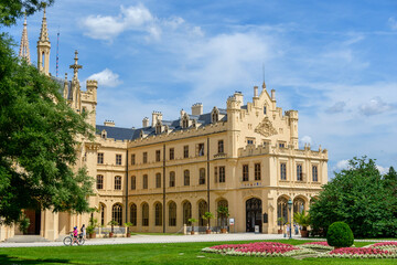Fototapeta na wymiar royal palace Castle Lednice