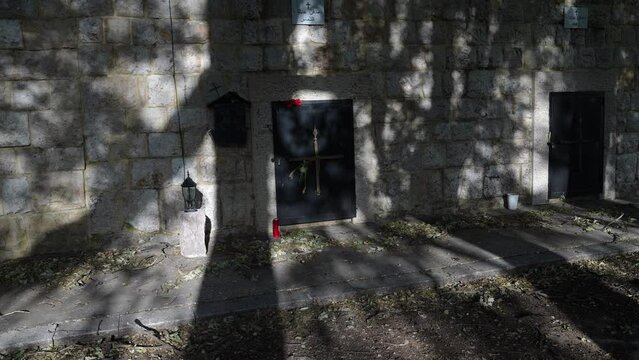 Graves Mount Lebanon Douma Lebanon