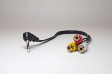 camera video cable. 3.5mm stereo angled TRRS jack and 3 RCA colorful female connectors. short cord...