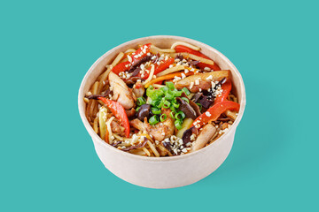 pasta with tomatoes, peppers and fried meat on a green background, studio shot 1