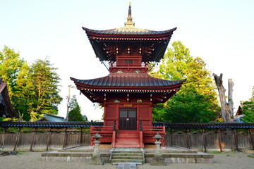 本成寺　山門（新潟県）