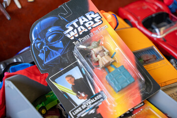Naklejka premium Star Wars action figures toy at the flea market. Ankara, Turkey - August 6, 2023.