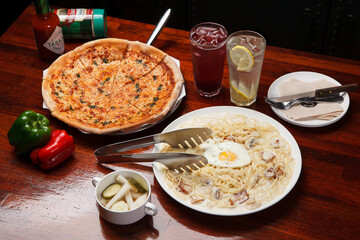 italian food pizza