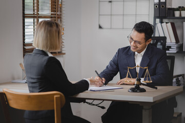 Businessman brainstorming information on agreement details Business contracts, financial investment, Lawyer, legal advisor, 