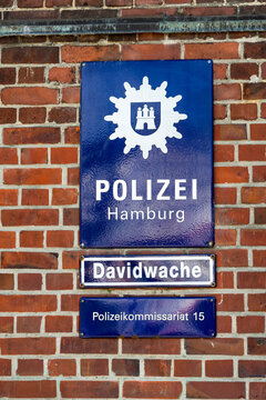 Schilder Davidwache in Hamburg St. Pauli