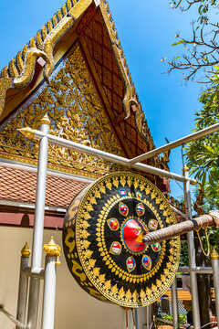 Gebetsgong, Wat Saket, Tempel des Goldenen Berges, Wat Saket Ratcha Wora Maha Wihan, Bangkok, Thailand, Asien