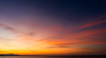 Obraz premium sunset over the sea
