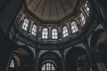 Obraz premium interior of saint cathedral