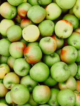 green aples