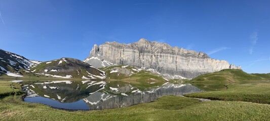 rocher des fiz, lac d'anterne  © Nicolas