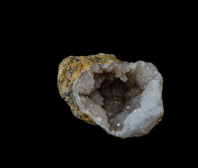 "Light and Spectacle: The Radiant Essence of the Crystal Quartz Geode"