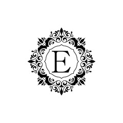 Luxury design Alphabet Logo E
